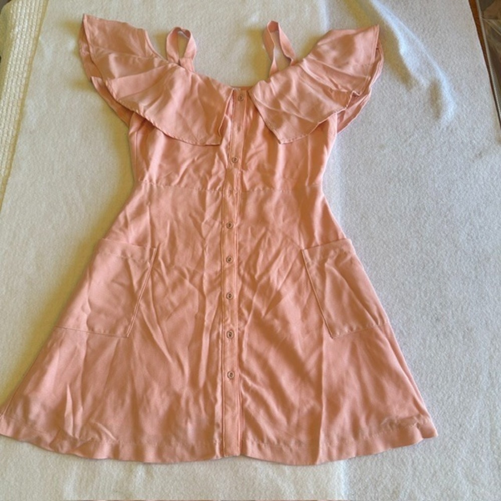 JOA Peach Ruffle Mini Dress Size S Pink Button Front Pockets Cold Shoulder Soft